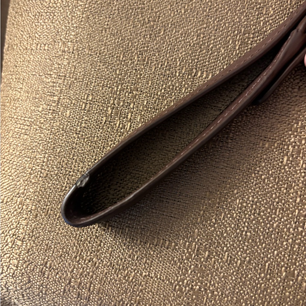 Coach Snake Print Clutch with Zipper Accents - Picture 16 of 16